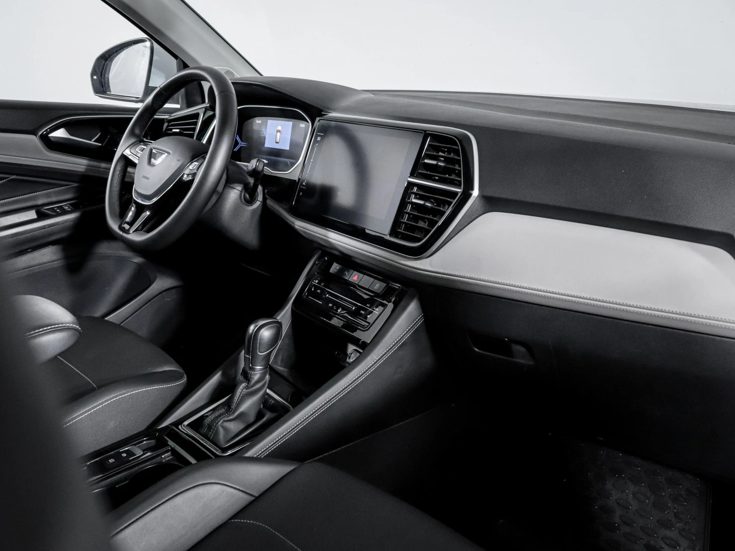 Jetta VS7, 2023