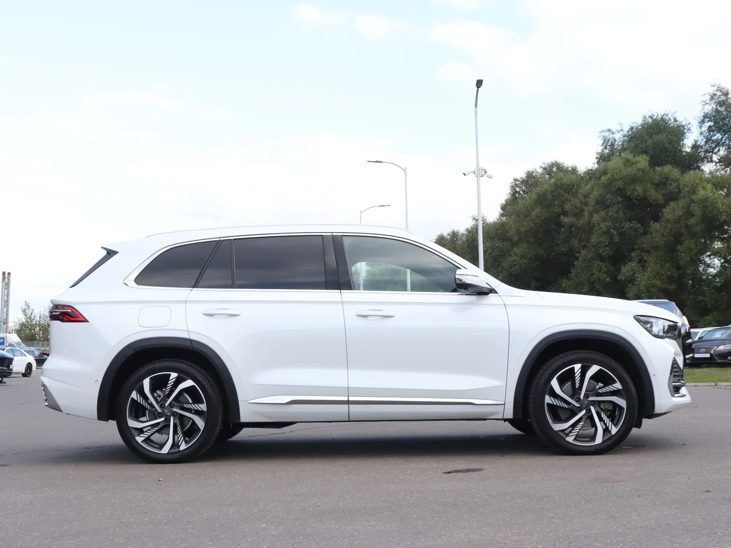 Geely Monjaro, 2023