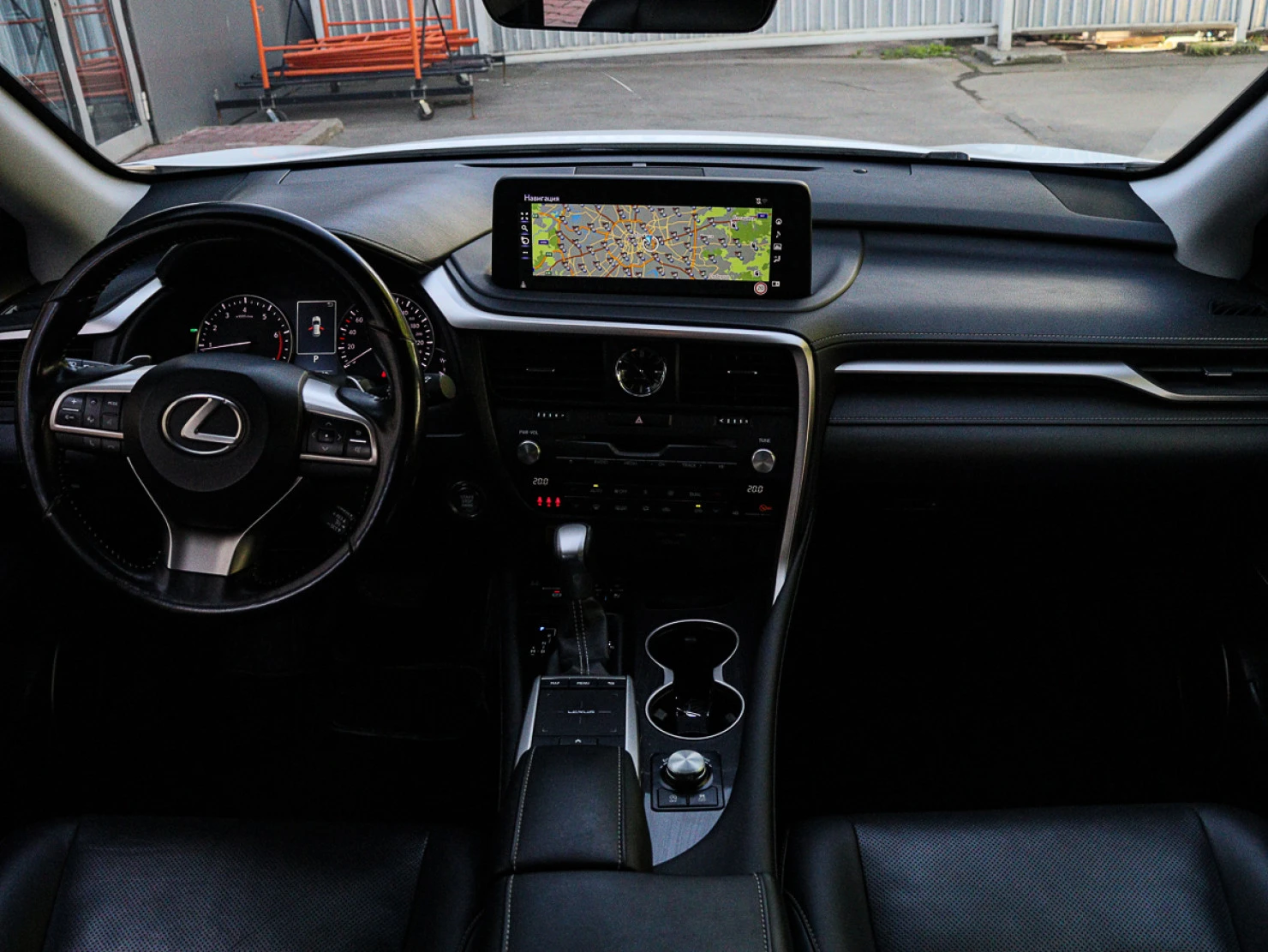 Lexus RX, 2020