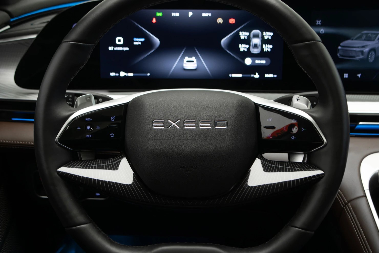 EXEED TXL, 2024