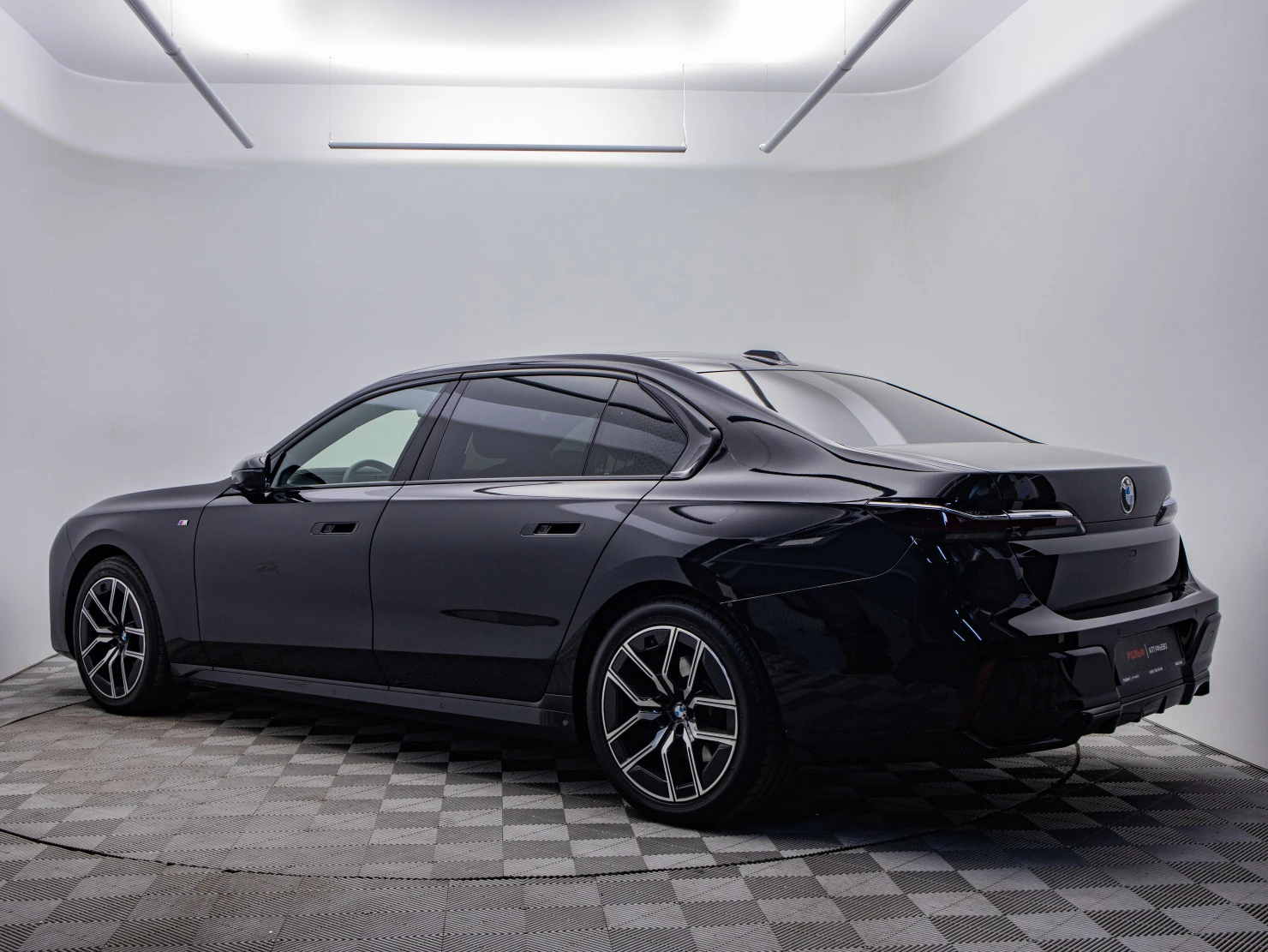 BMW 7 серии, 2025