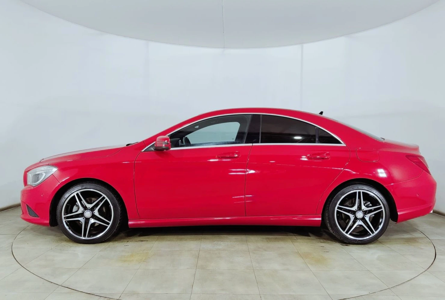 Mercedes-Benz CLA, 2013