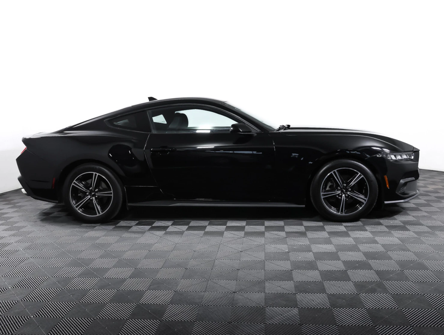 Ford Mustang, 2023