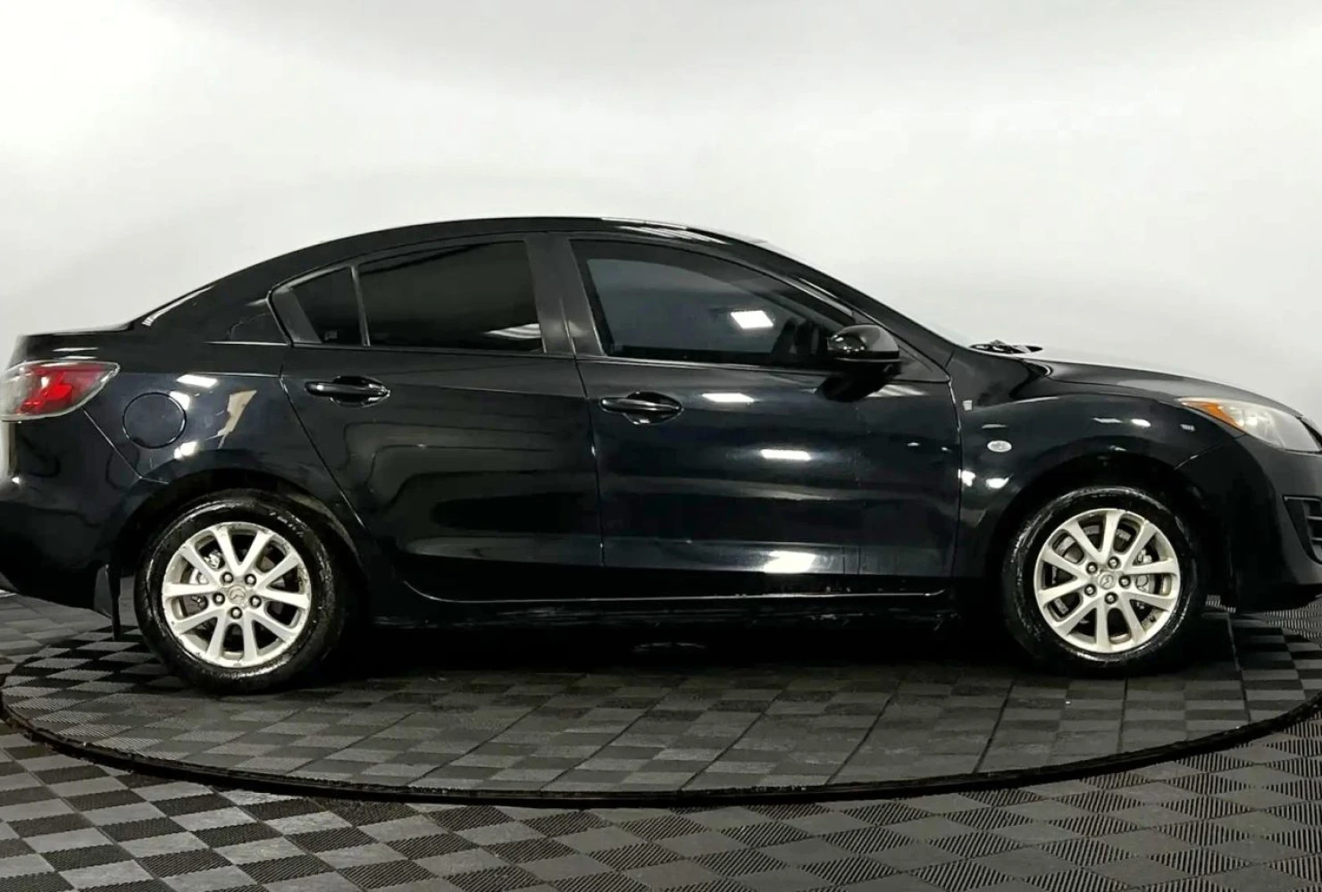 Mazda 3, 2010