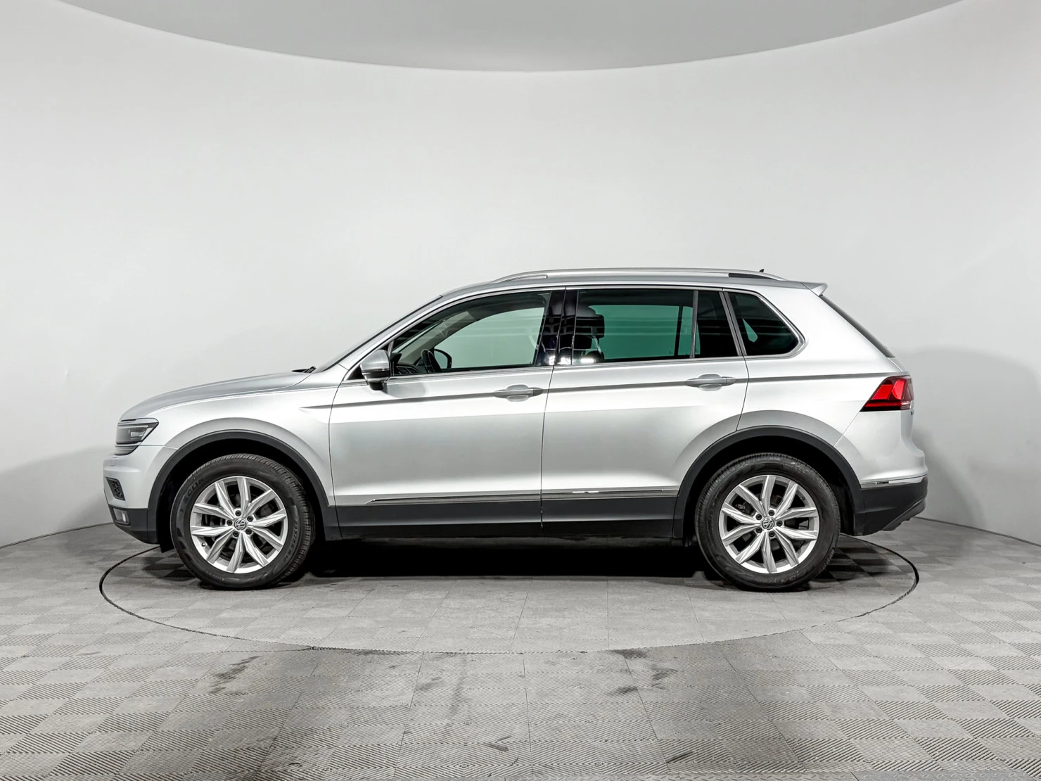 Volkswagen Tiguan, 2017