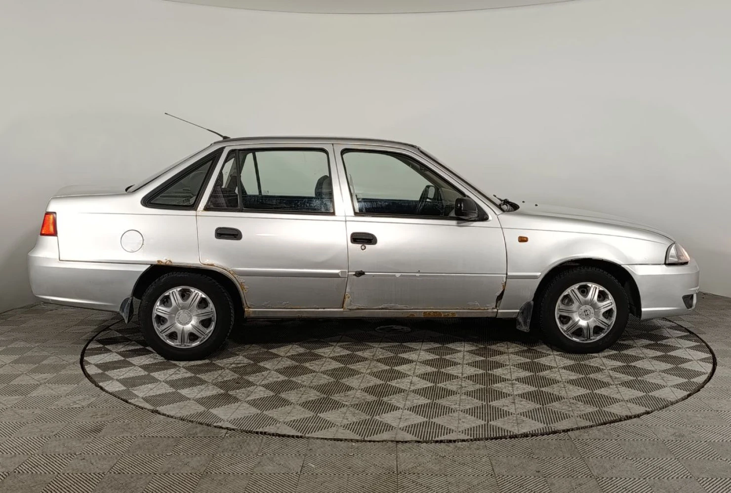 Daewoo Nexia, 2010