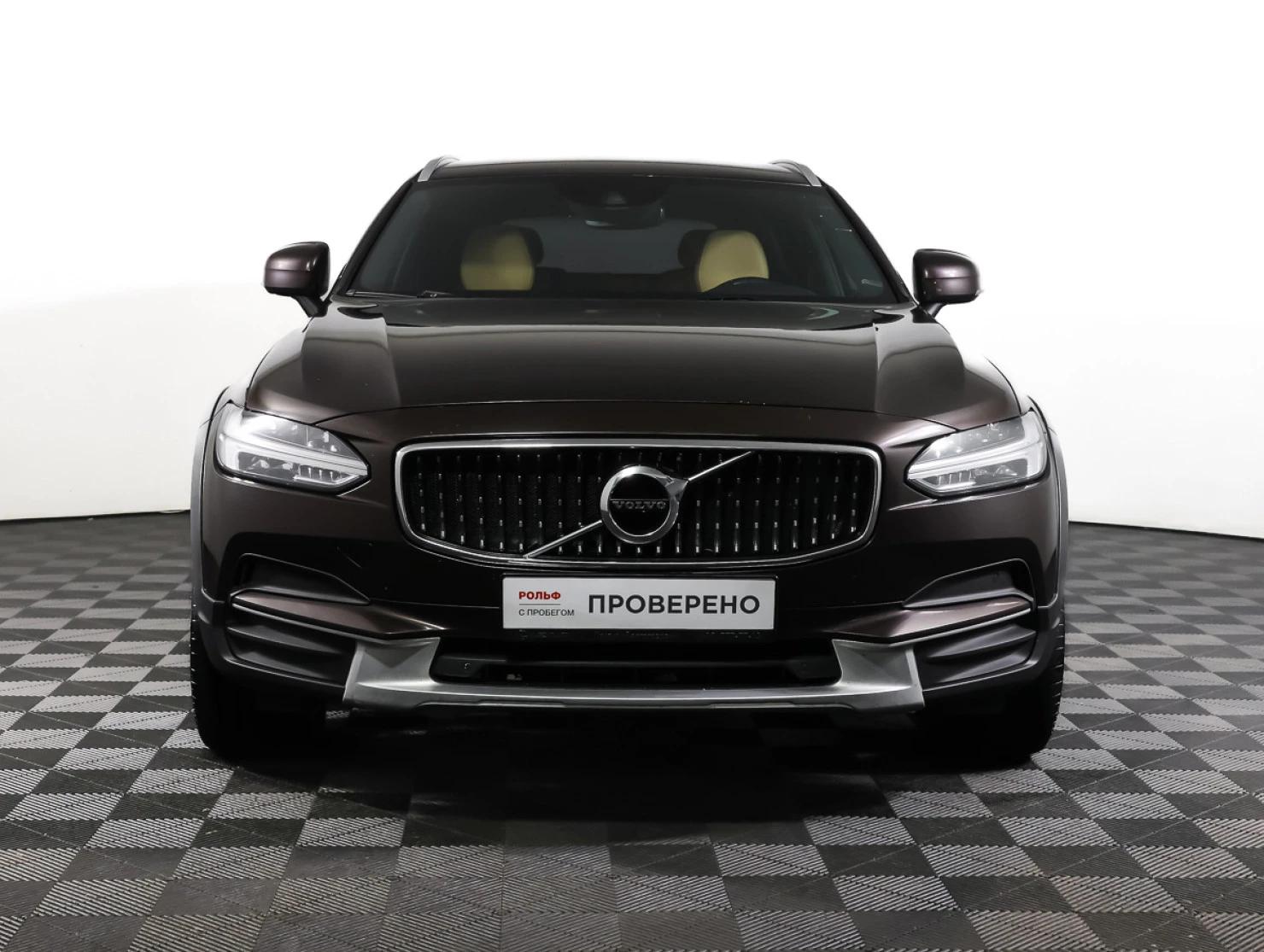 Volvo V90 Cross Country, 2019