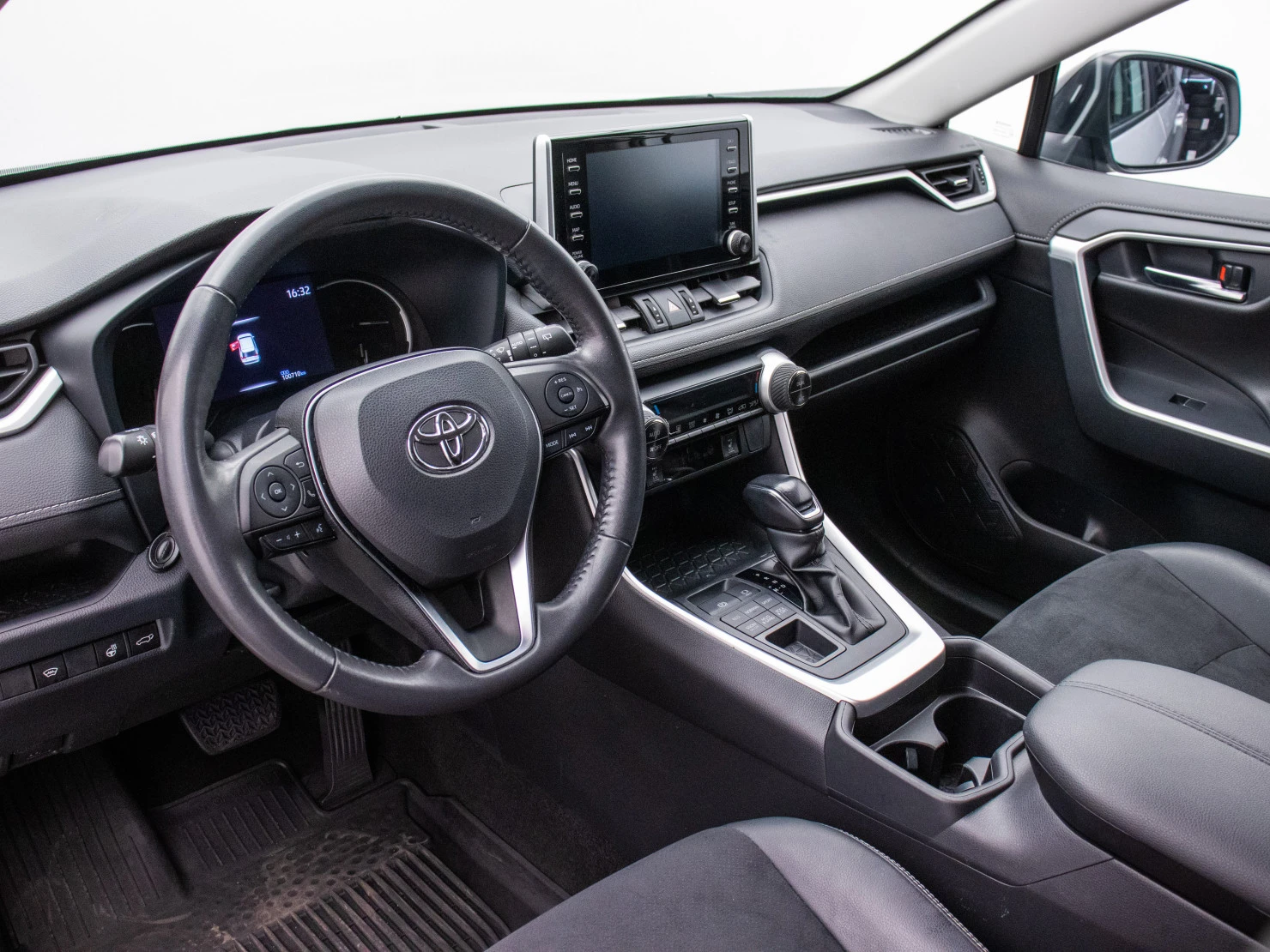 Toyota RAV4, 2021