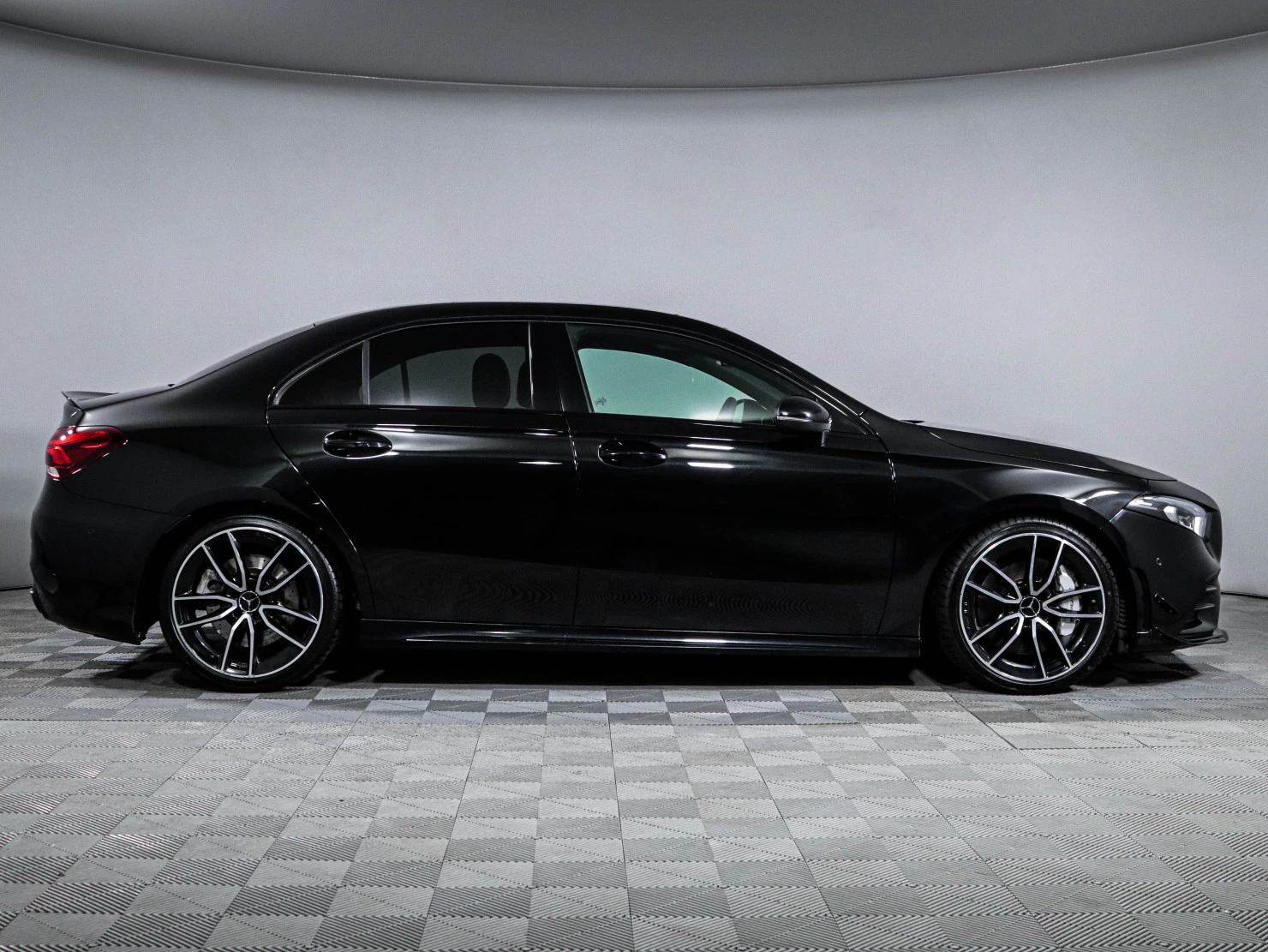 Mercedes-Benz A-Класс AMG, 2019