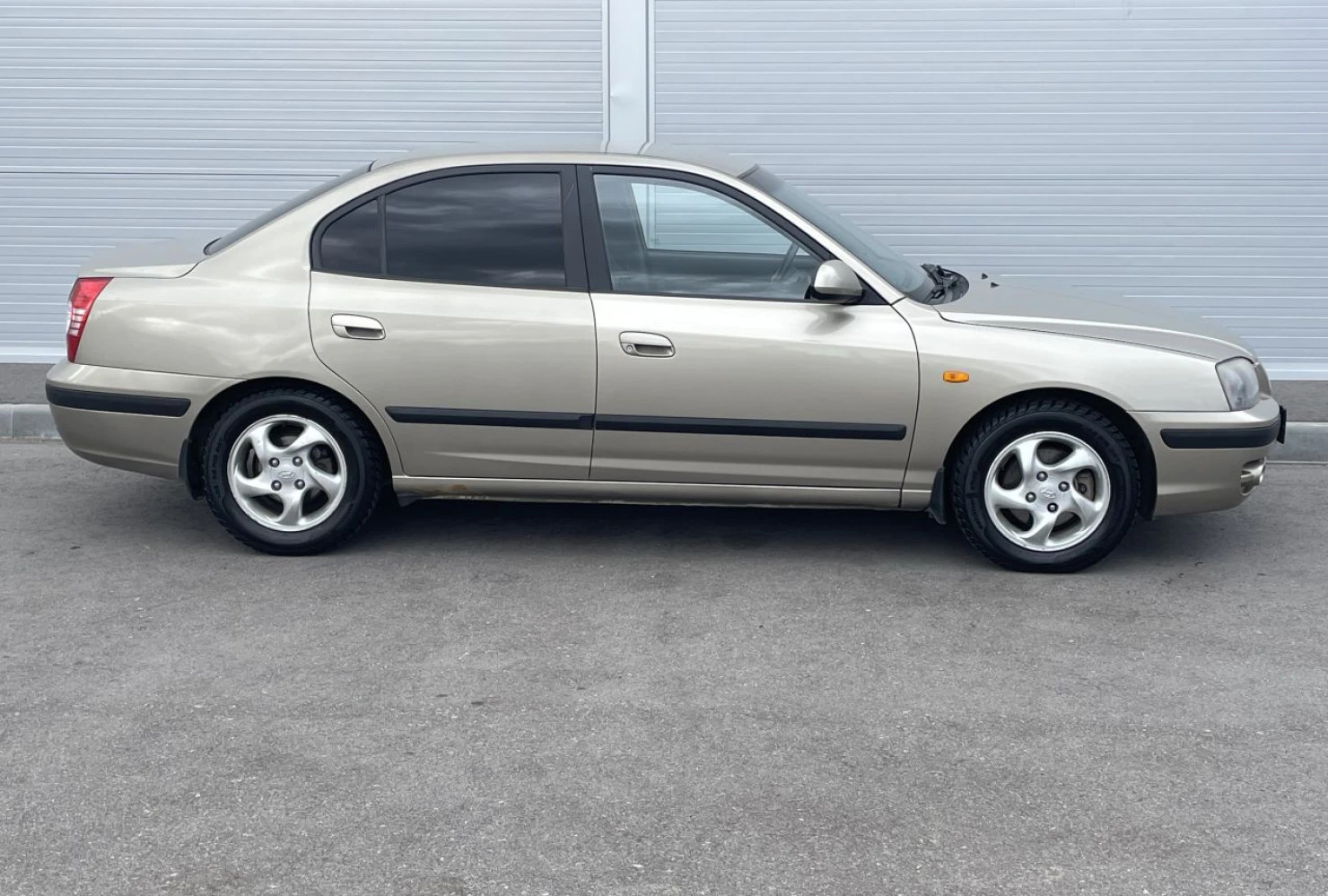 Hyundai Elantra, 2005