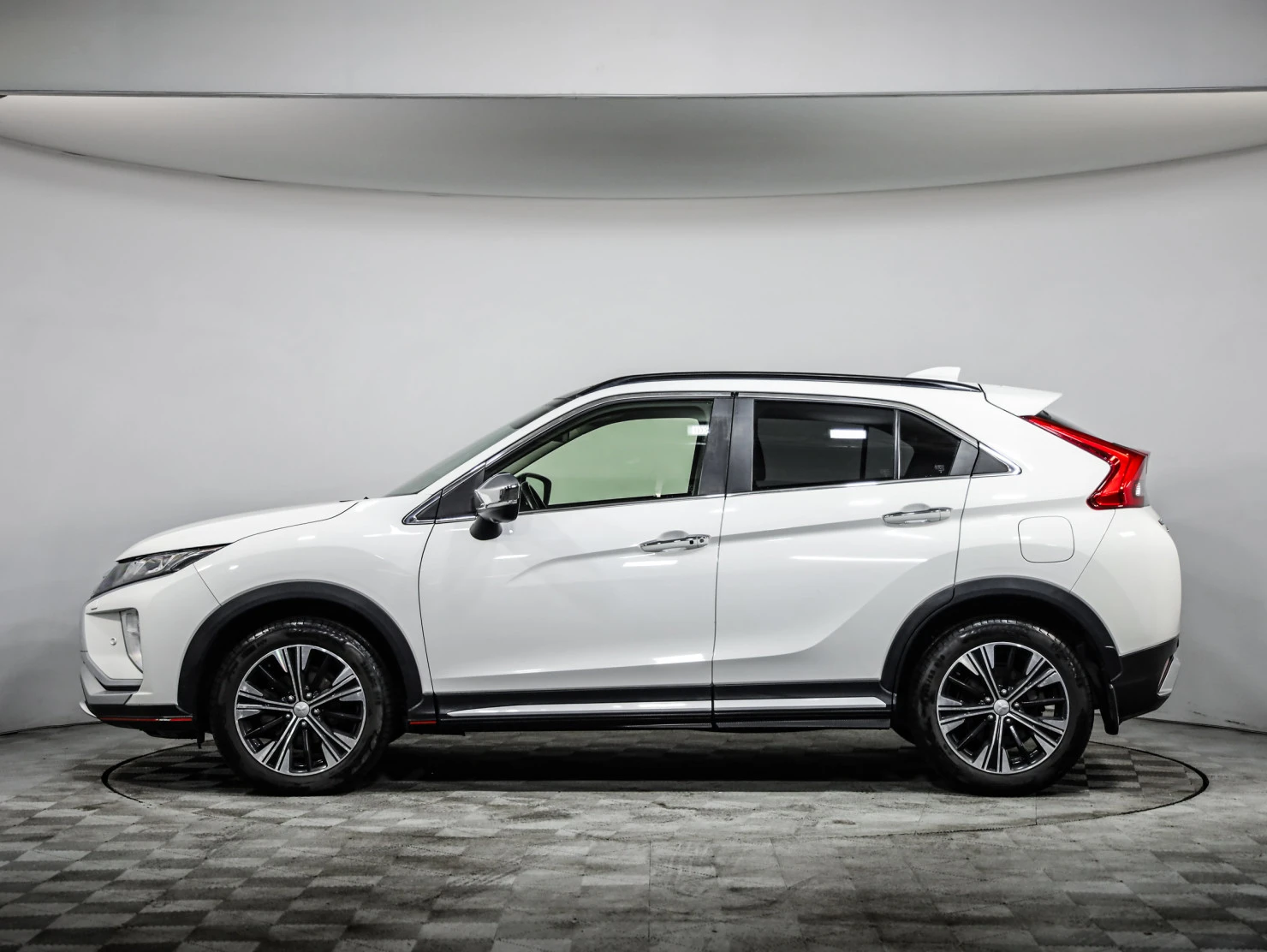 Mitsubishi ECLIPSE CROSS, 2018
