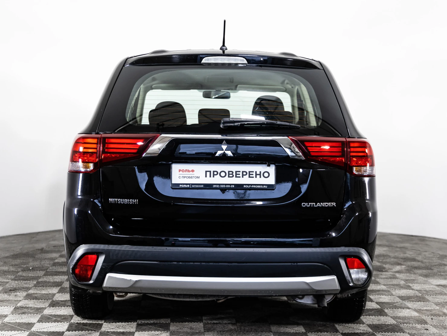 Mitsubishi OUTLANDER, 2016
