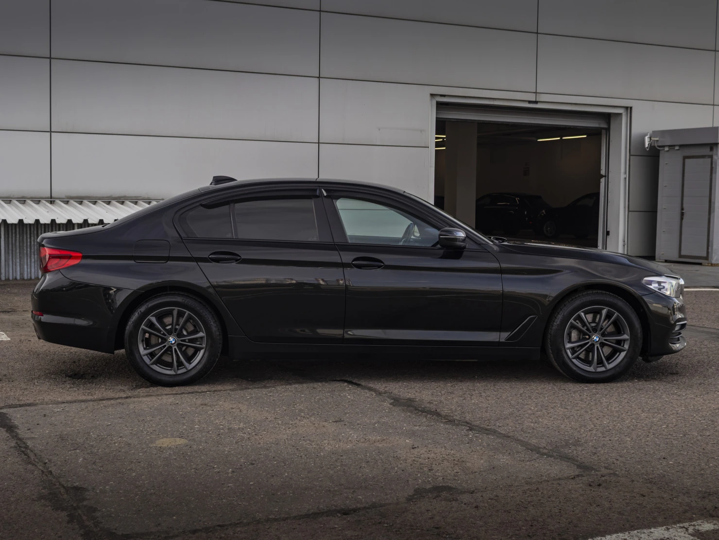 BMW 5 серии, 2017