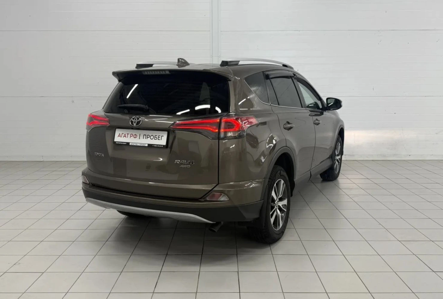 Toyota RAV4, 2016