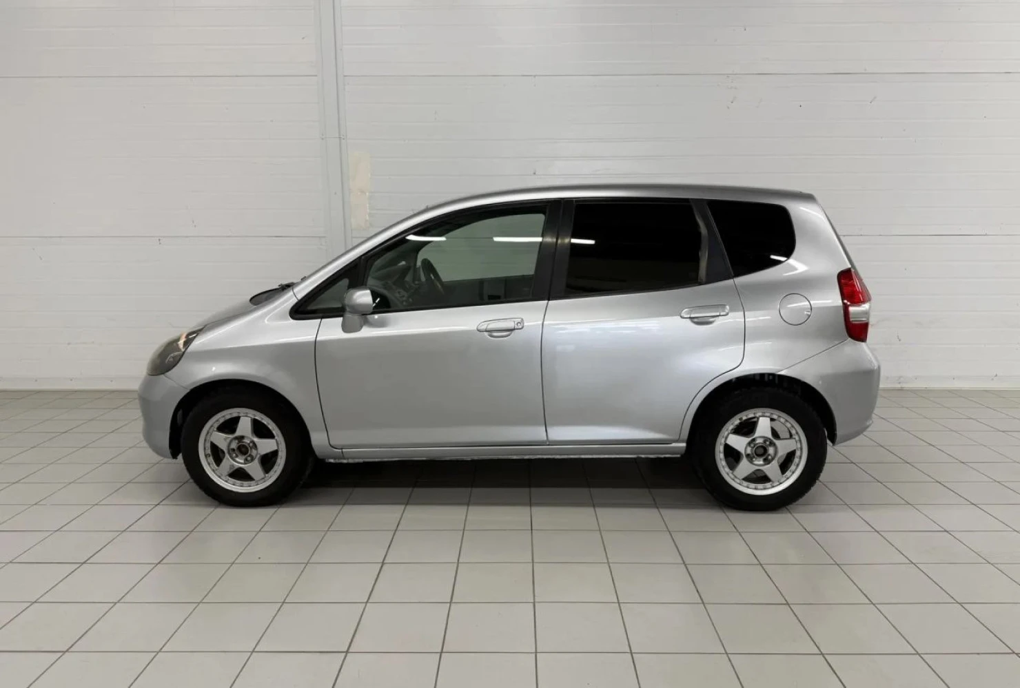 Honda Fit, 2002