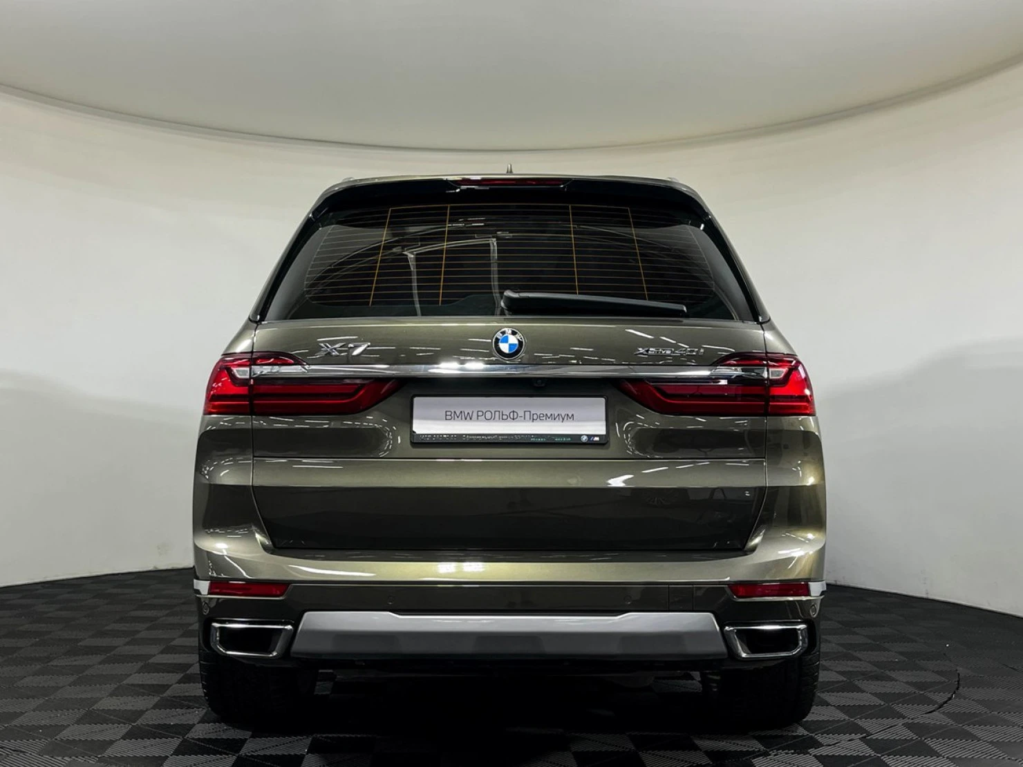BMW X7, 2021
