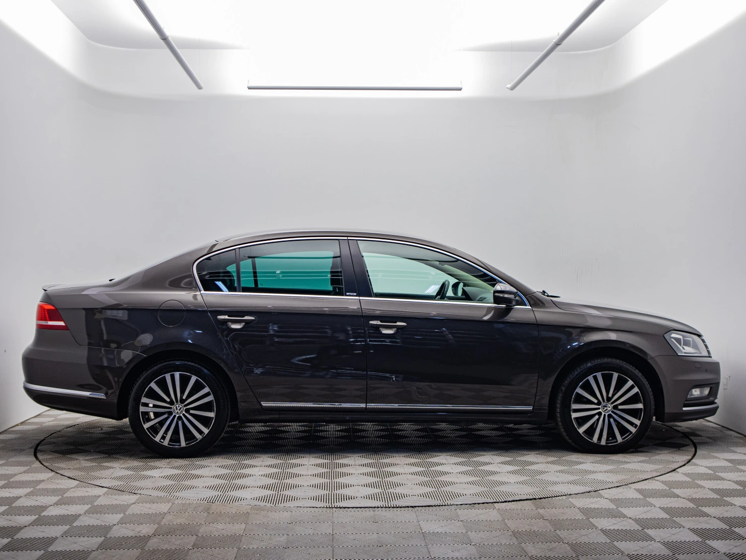Volkswagen Passat, 2014
