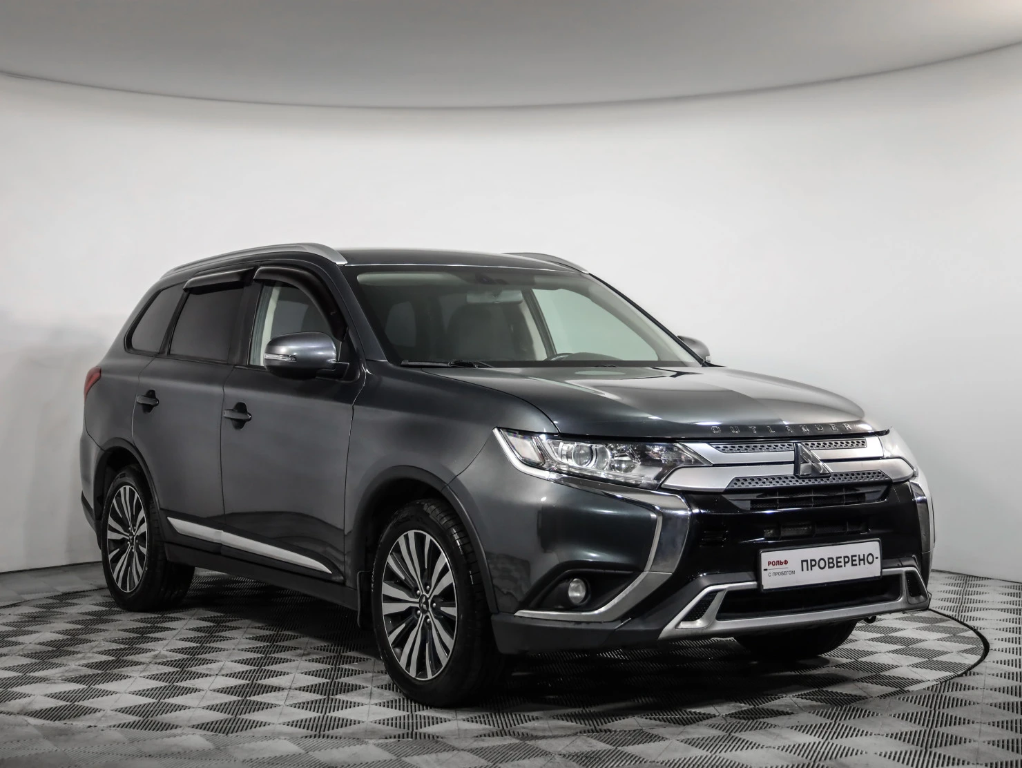 Mitsubishi OUTLANDER, 2019