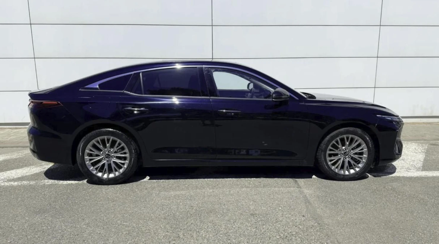 FAW Bestune B70, 2024
