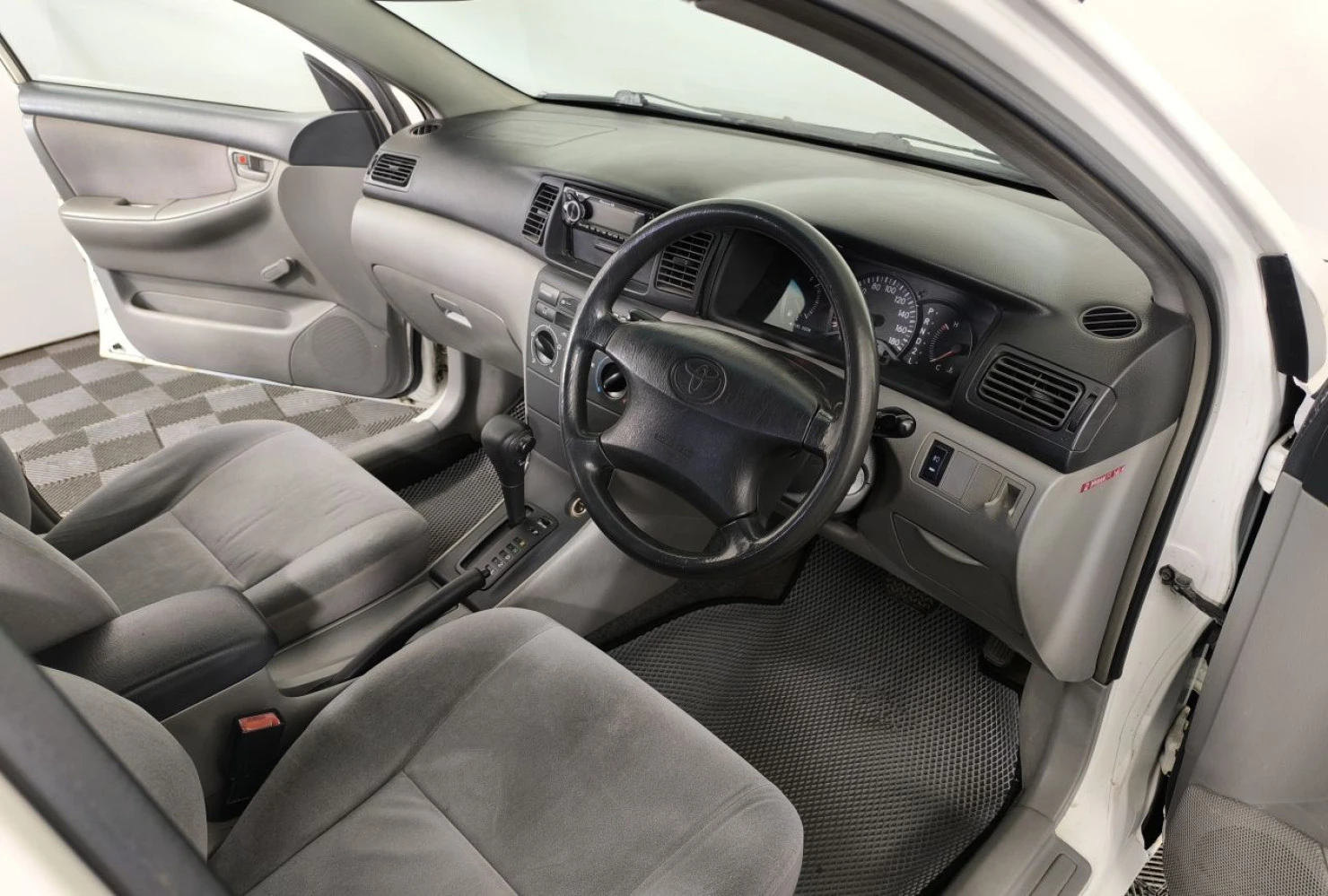 Toyota Corolla, 2000