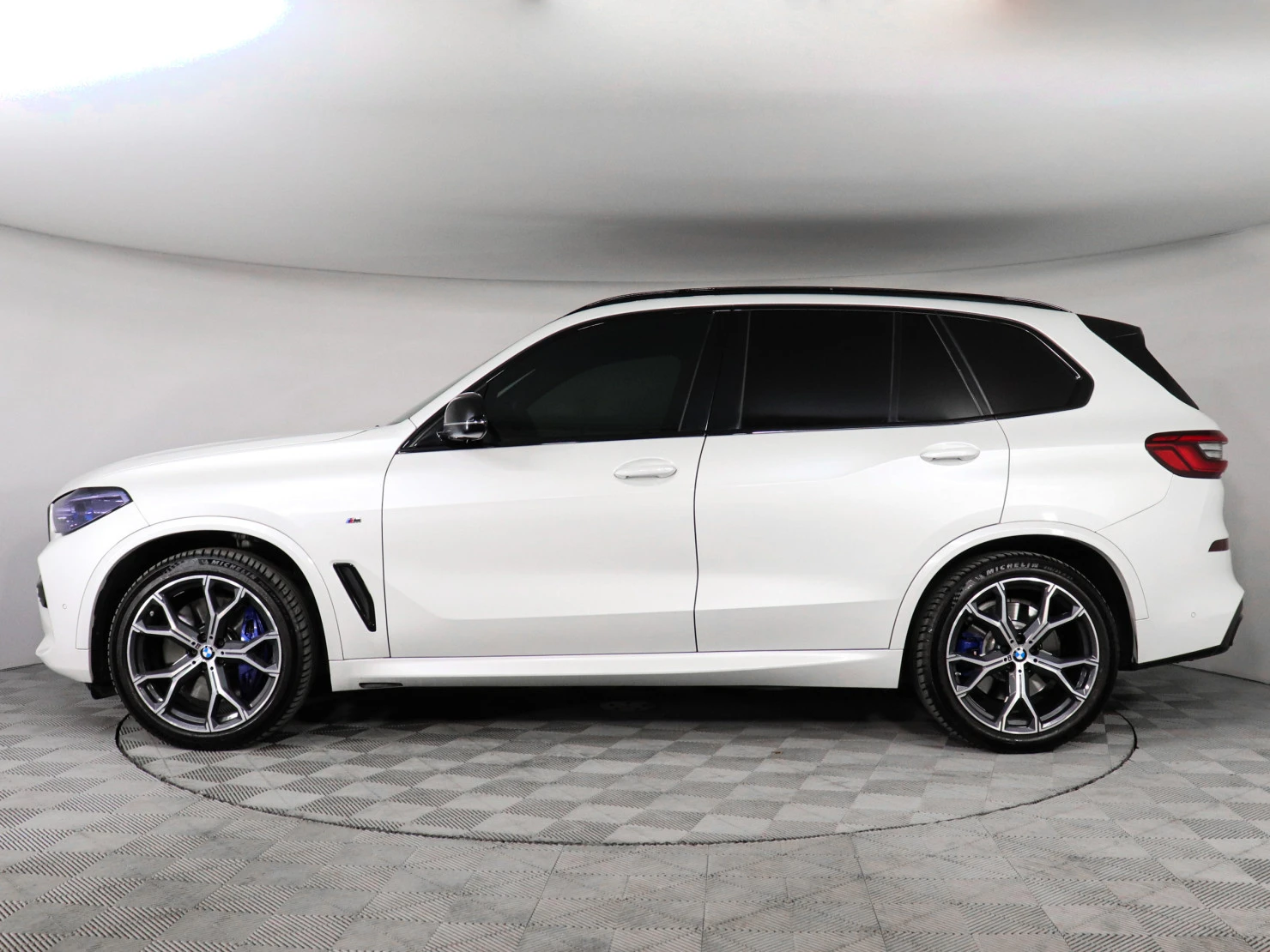 BMW X5, 2019