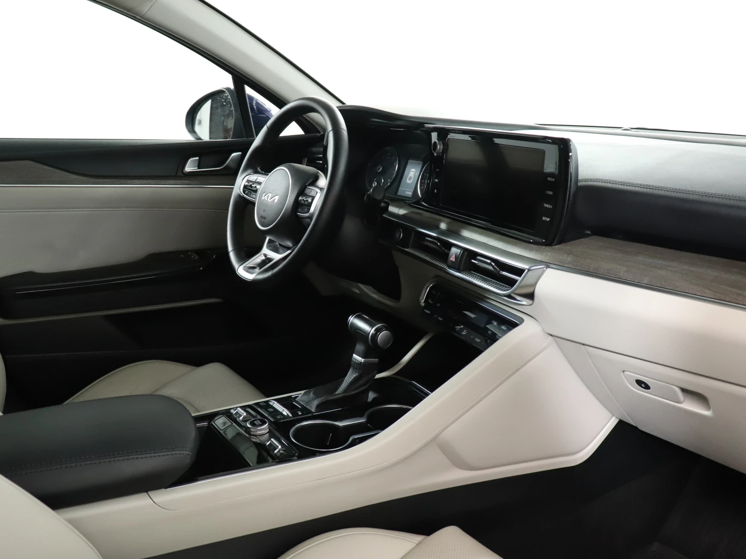 Kia K5, 2022