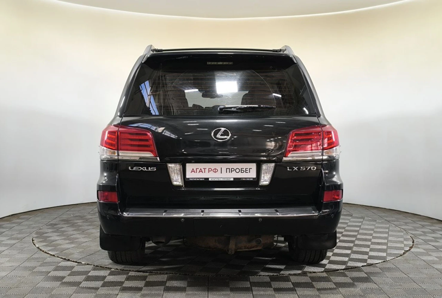 Lexus LX, 2012