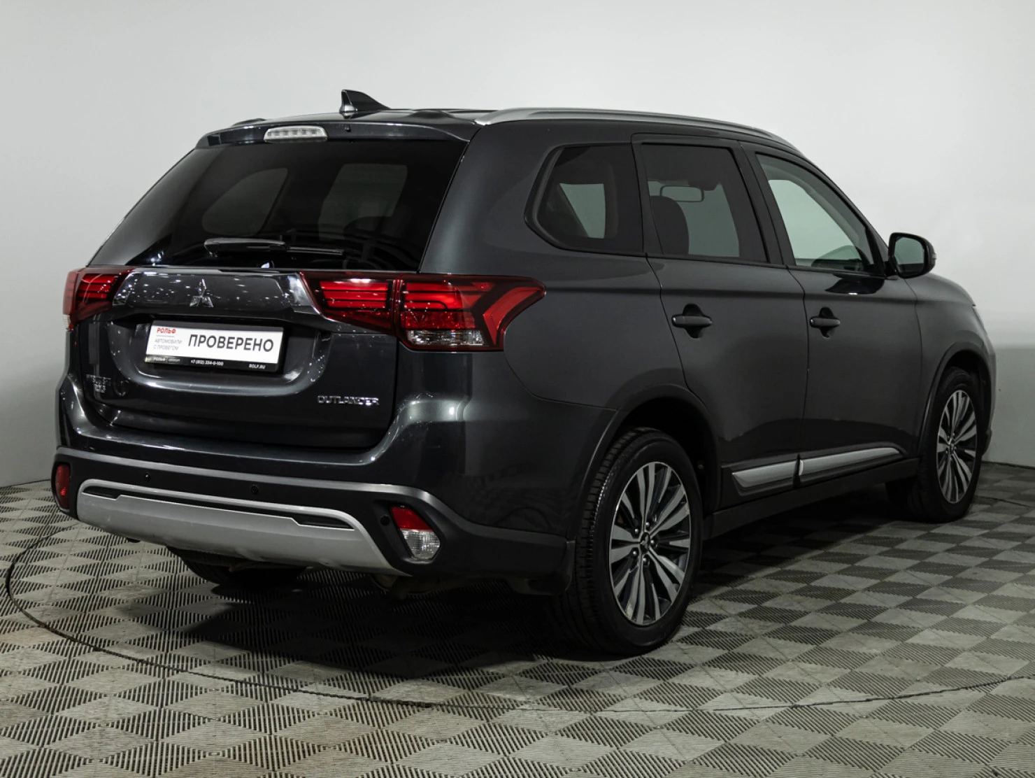 Mitsubishi OUTLANDER, 2019