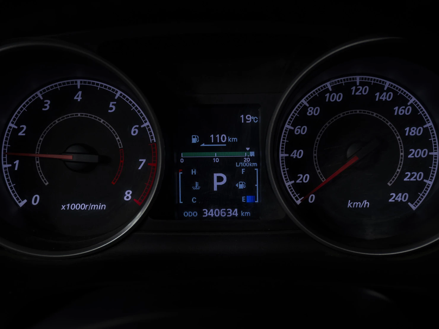 Mitsubishi OUTLANDER, 2010