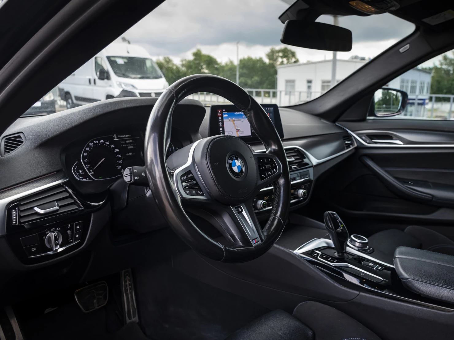 BMW 5 серии, 2020
