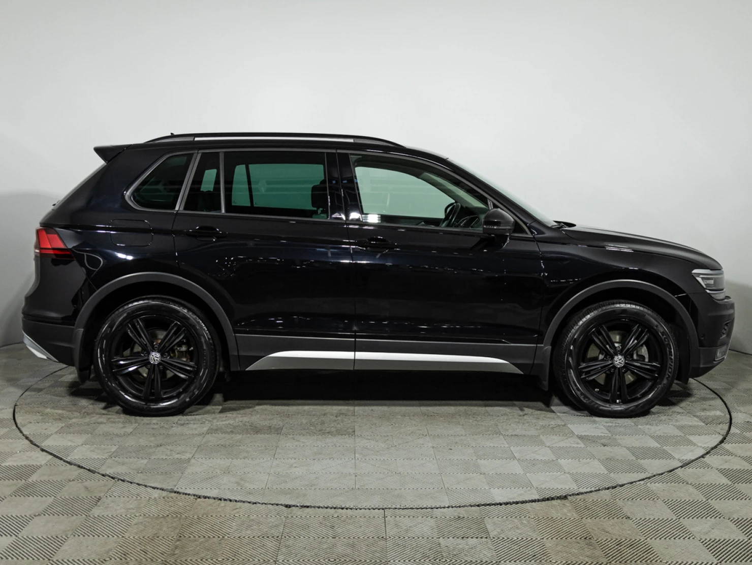 Volkswagen Tiguan, 2020