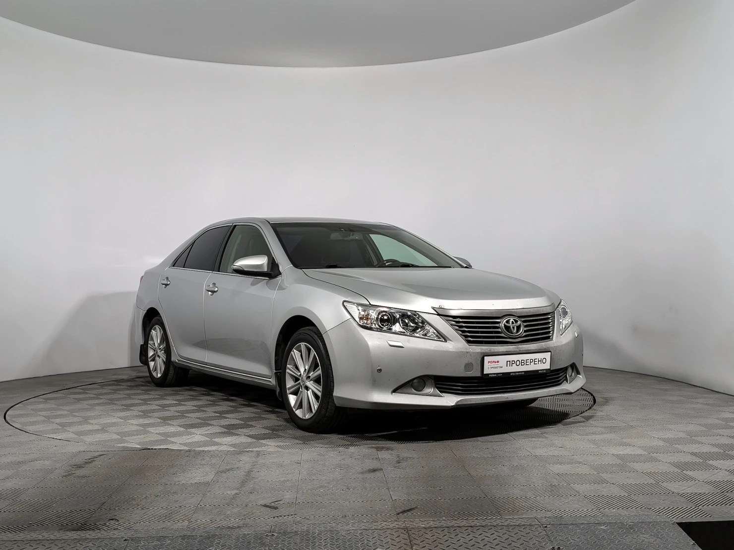 Toyota Camry, 2011