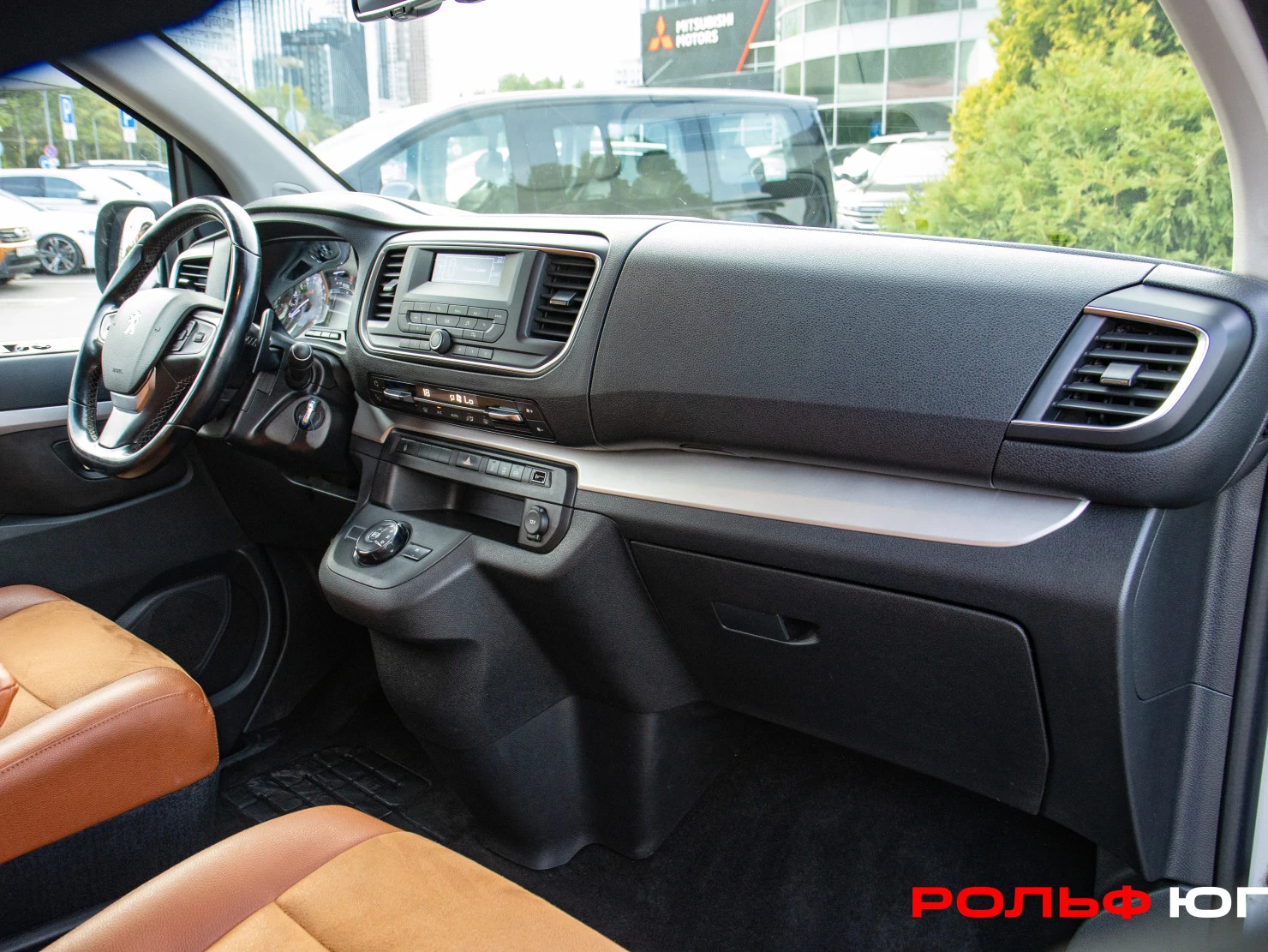 Peugeot Traveller, 2021