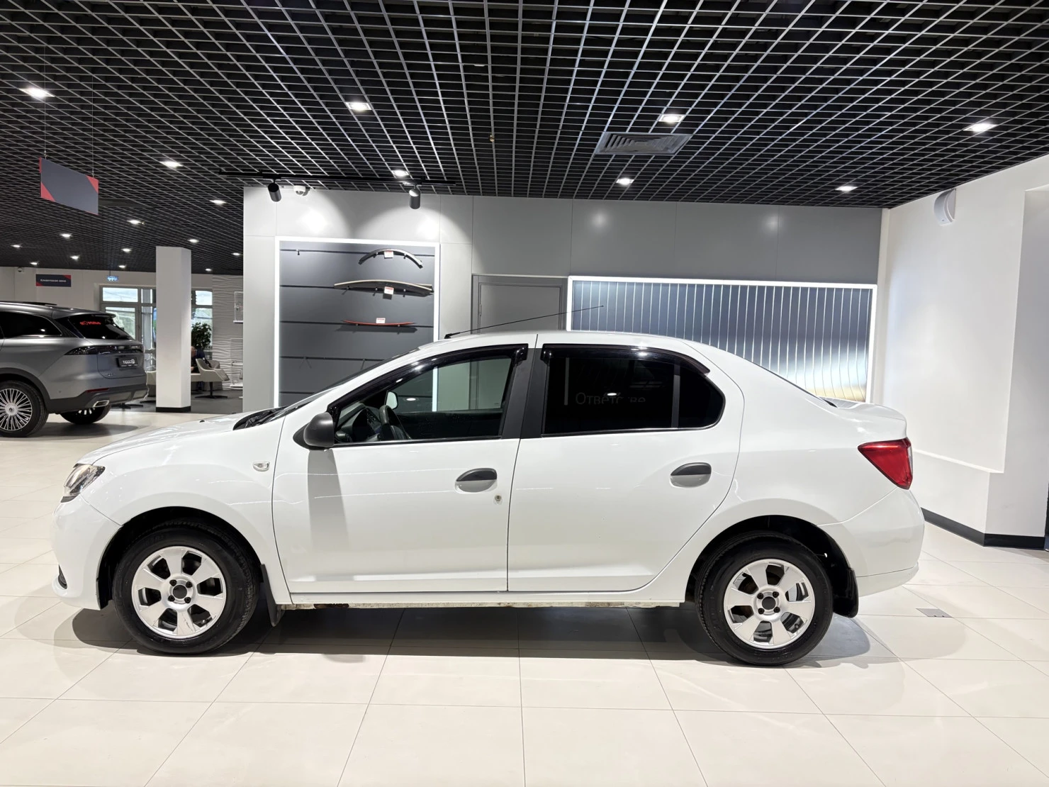 Renault Logan, 2017