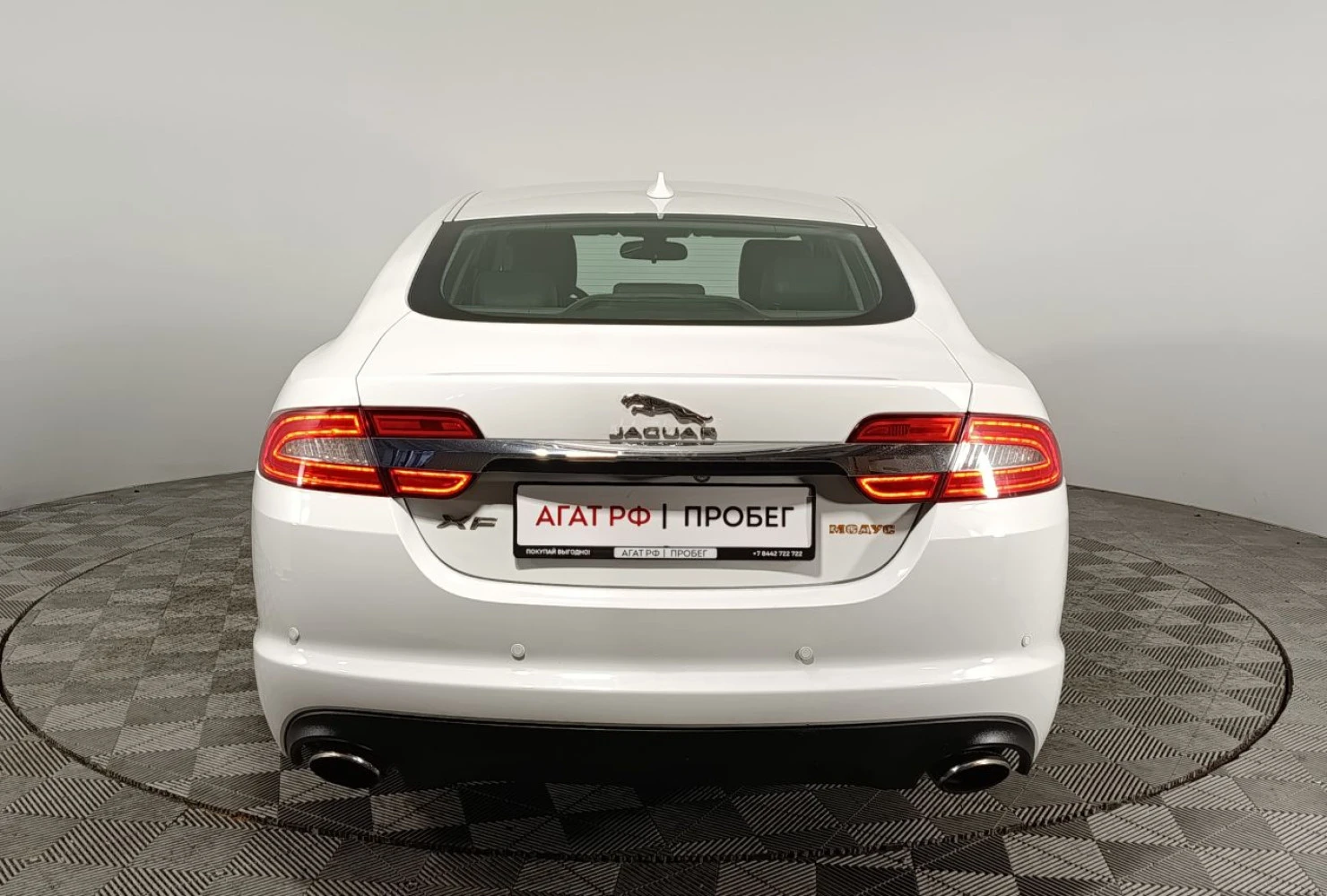 Jaguar XF, 2014