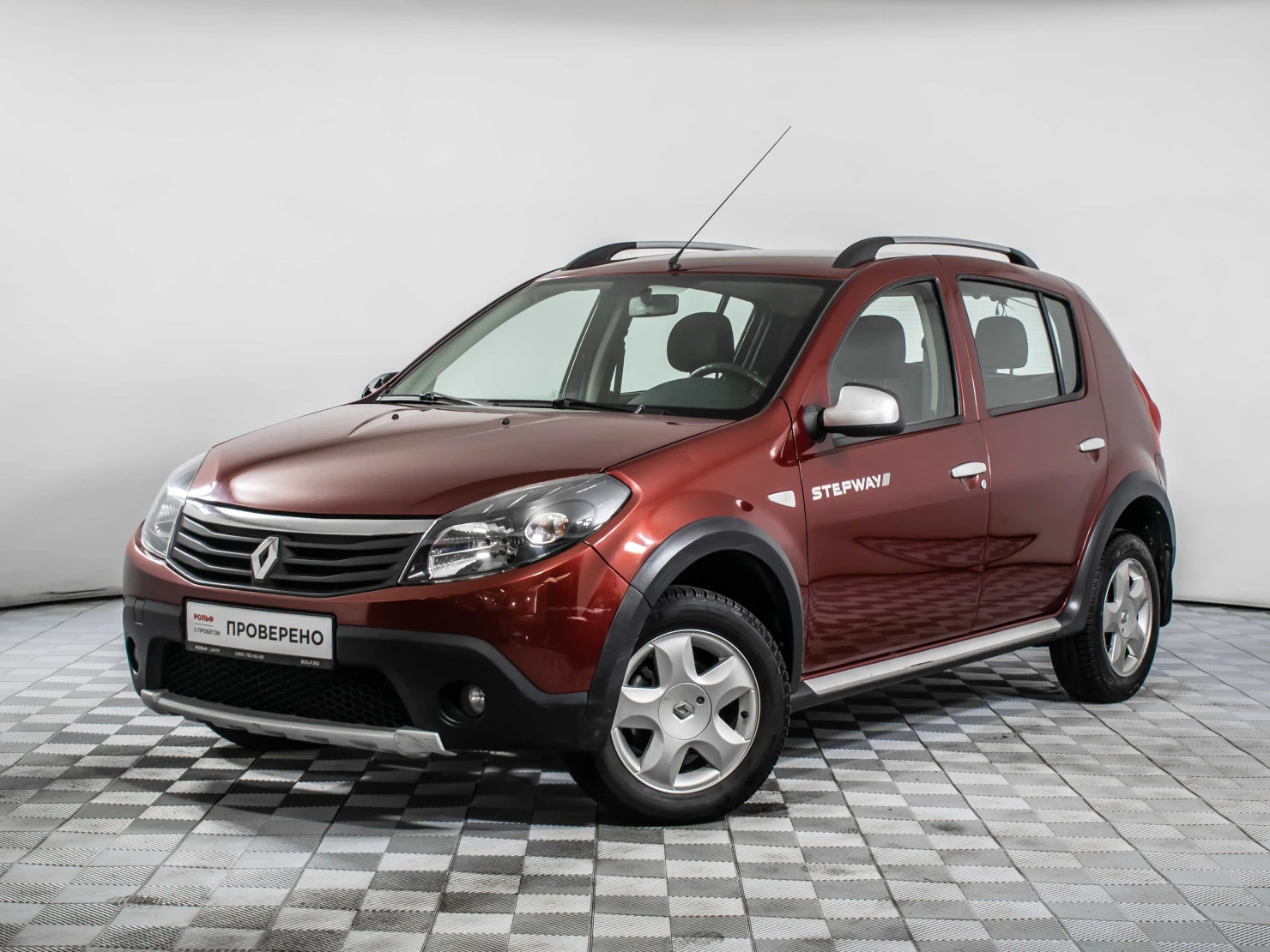 Renault Sandero, 2013