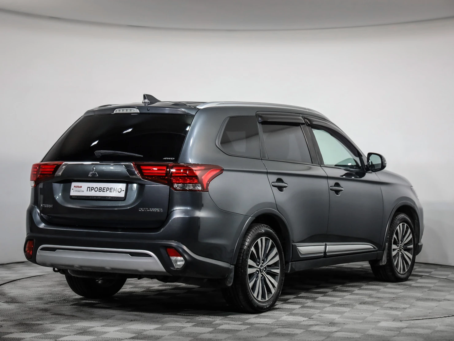 Mitsubishi OUTLANDER, 2019