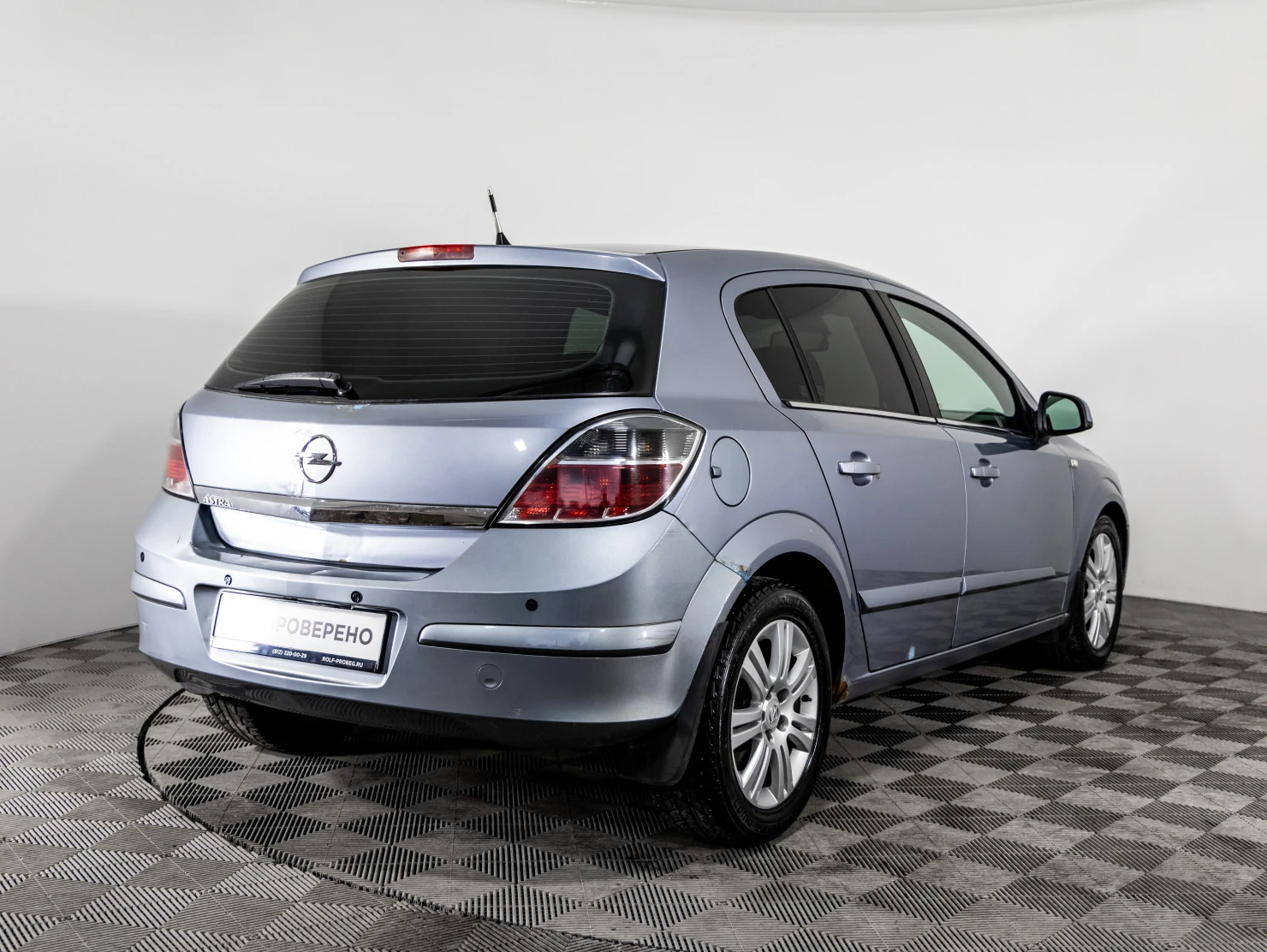 Opel Astra, 2010
