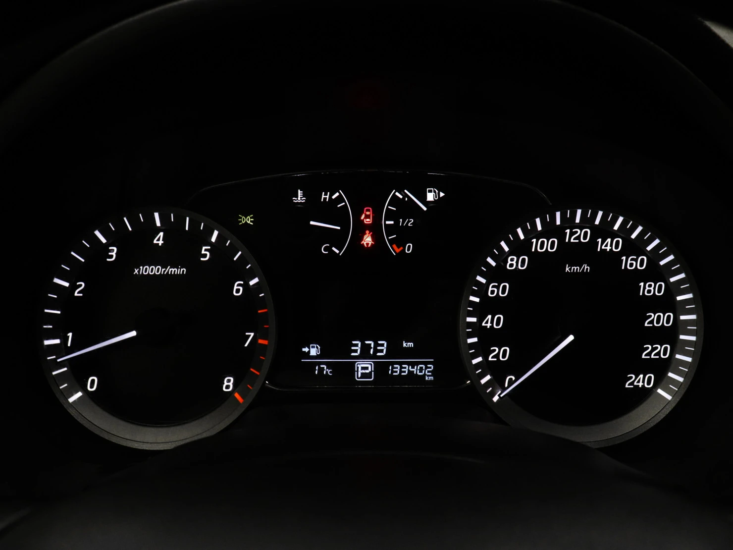 Nissan Tiida, 2015