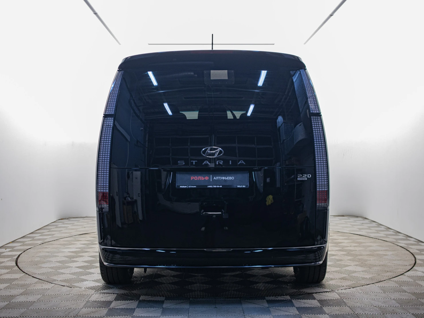 Hyundai Staria, 2023