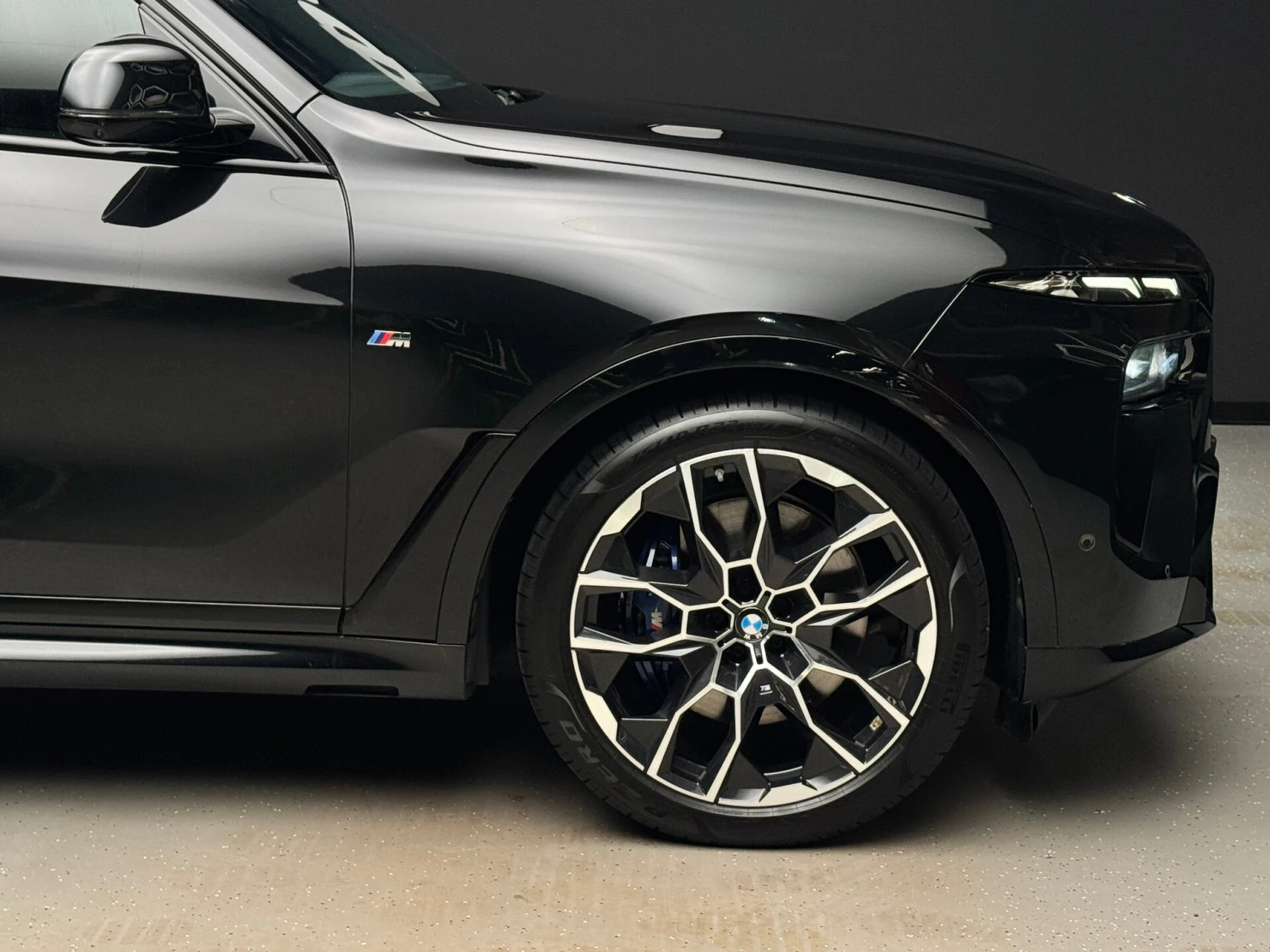 BMW X7, 2023