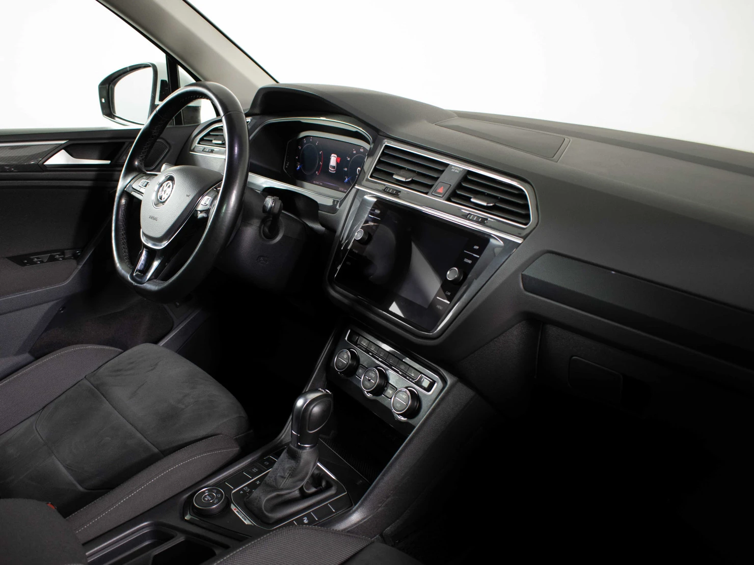 Volkswagen Tiguan, 2019