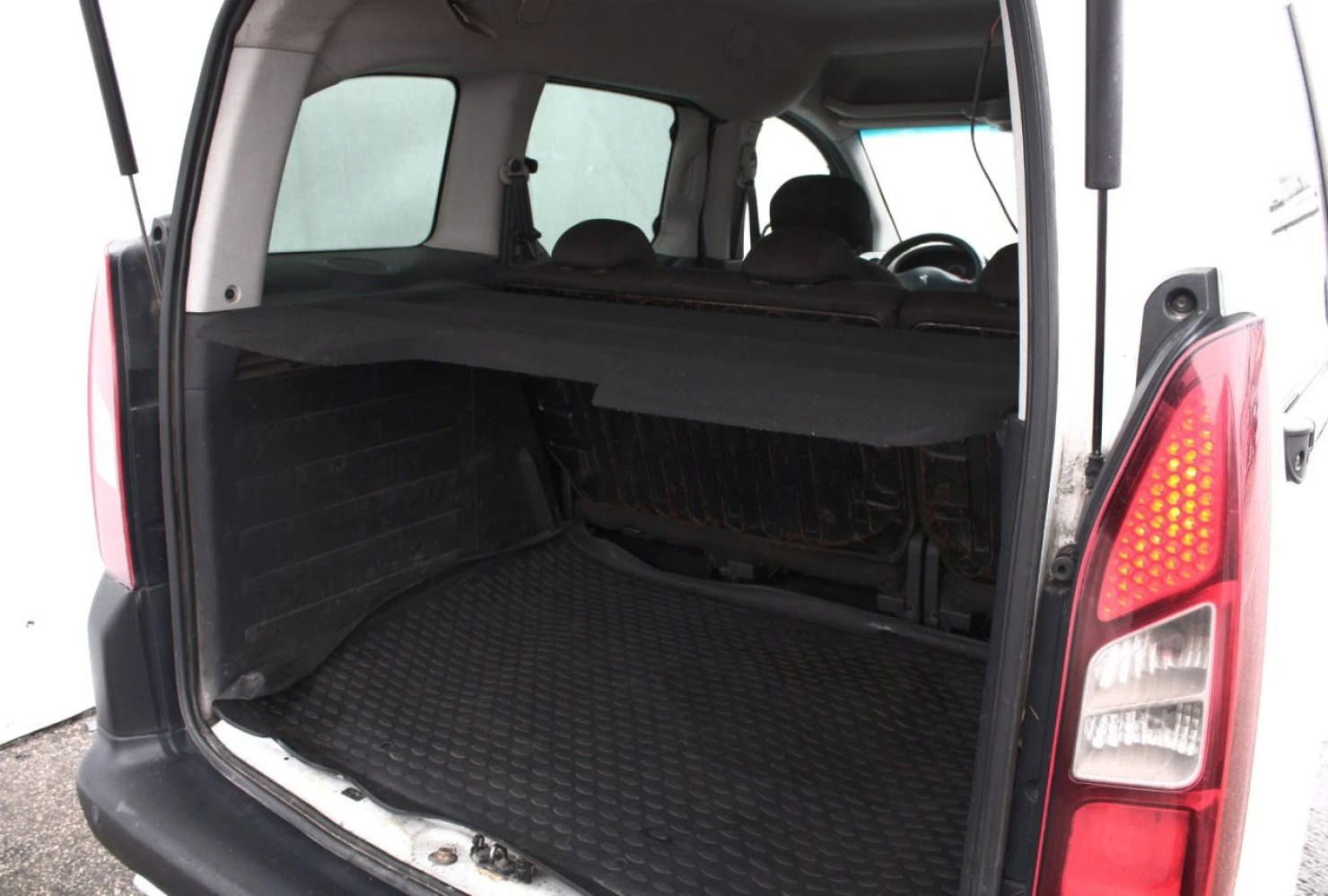 Peugeot Partner, 2012