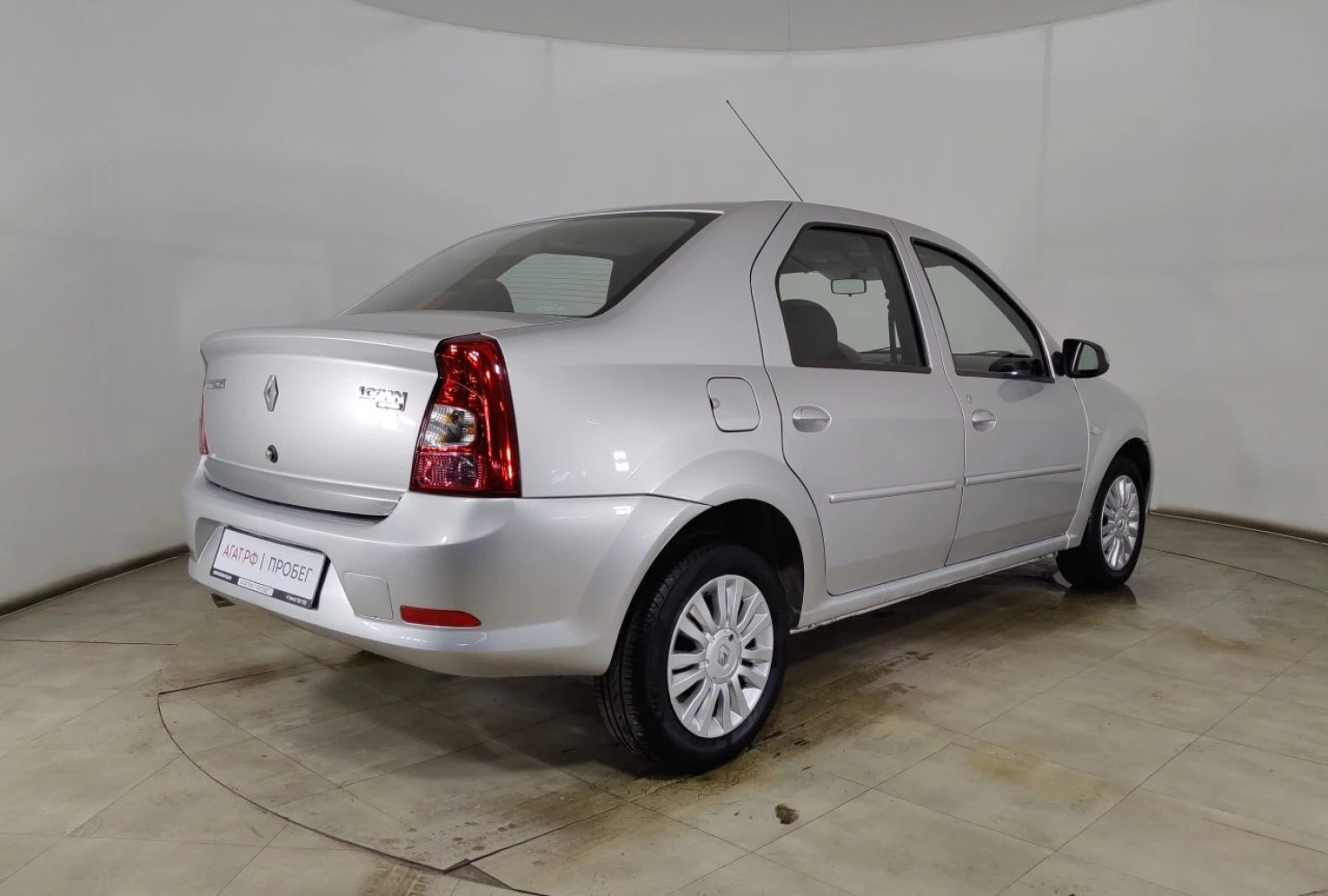 Renault Logan, 2012