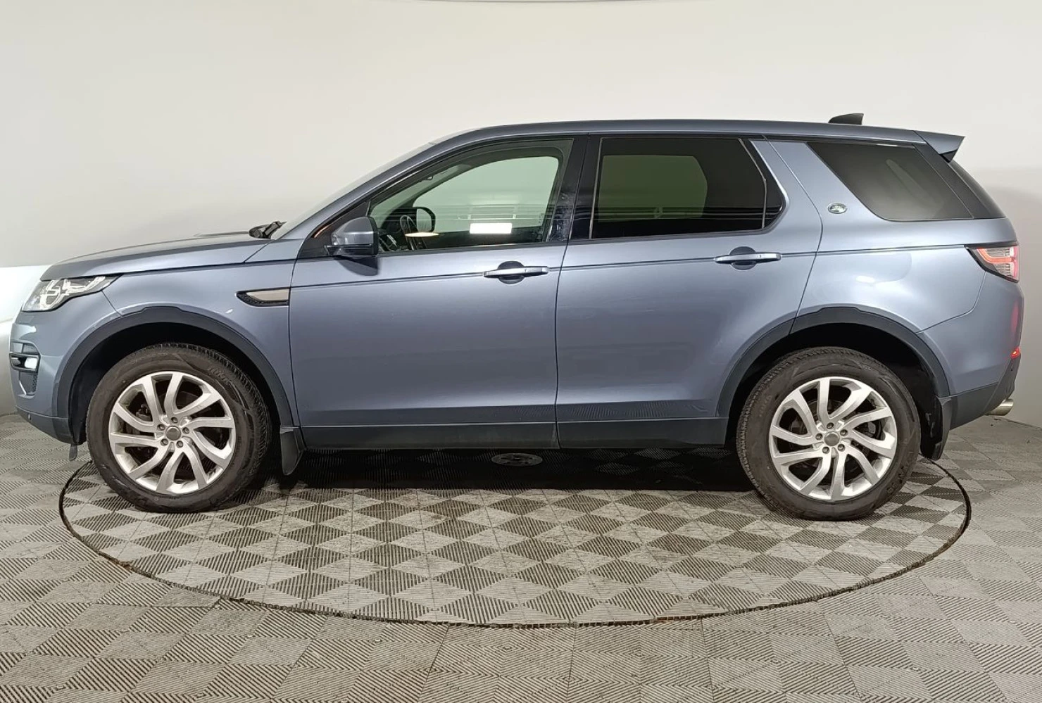 Land Rover Discovery Sport, 2018